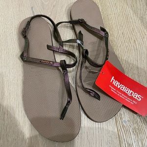 Havaianas sandals